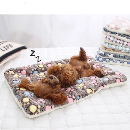 Soft Flannel Pet Mat: Winter Dog & Cat Bed Blanket & Sleeping Cover