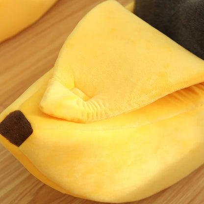 Banana-Shaped Pet Bed: Warm Soft Sleeping Bag for Cats & Dogs